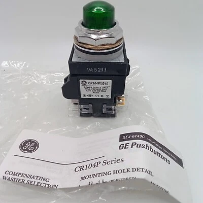 NEW GENERAL ELECTRIC/ABB CR104PBL11G1L2 GREEN LED 120V ILLUM PUSHBUTTON 1-NO/1NC - Image 1 of 3