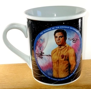Taza de colección Star Trek Captain Kirk arte por Susie Morton 1966-1983 versión antigua - Imagen 1 de 3