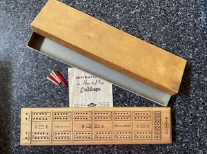 Vintage Lowe Wood Cribbage Board #1503 with 6 Pegs Made In USA - Picture 1 of 6