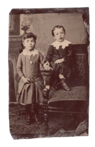 Two Gilded Age Siblings Children Holding Hands Large Locket 1/6 Plate Tintype - Picture 1 of 4