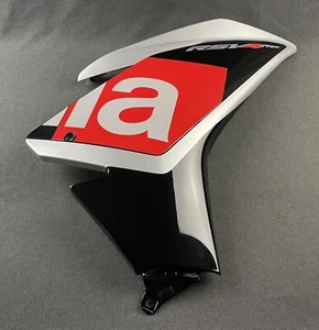 NEW GEN APRILIA RSV4 1000 RACING FAC. 2015-2016 RIGHT SIDE PANEL 2H000758000Z1 - Picture 1 of 5
