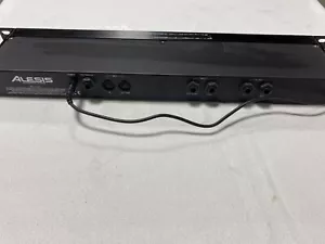 Alesis Microverb 4 (18 Bit) - Picture 1 of 3