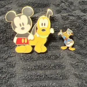 LOT OF 2 Disney Pins, Baby Mickey And Pluto, Donald Duck - Picture 1 of 2