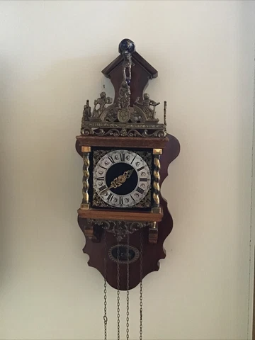 Vintage Mid 20th Century “Nu Elck Syn Sin” Dutch Wall Clock (Local Pickup Only!) Cover