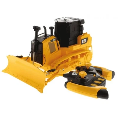 RC Kettenfahrzeug Cat® D7E Bulldozer (B/O) Caterpillar 2,4Ghz Carrera 37023002 - Bild 1 von 4