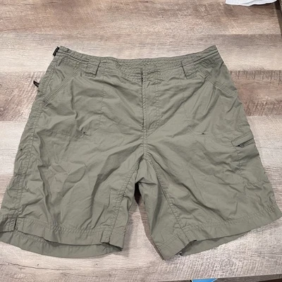 Columbia Women’s Size 12 Titanium Omni-dry Hiking Cargo Tan Outdoors Shorts - Image 1 of 4