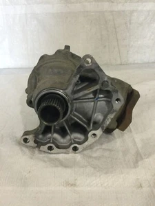 Nissan Rogue 2015-2020 2,5 L CVT montaje de caja de transferencia AWD OEM - Imagen 1 de 5
