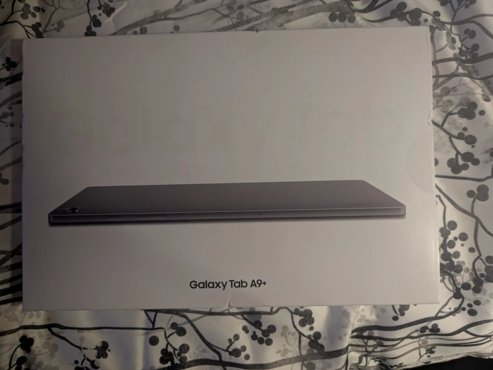 * Samsung 11" Galaxy Tab A9 Plus Wi-Fi 4GB / 64GB (Graphite)