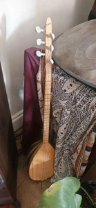Turkish Dura Baglama - Picture 1 of 2