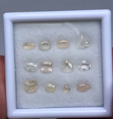 Lote de piedras preciosas corte sodalita nuevo hallazgo 2,60 CT Badakhshan Afganistán Foto 1 de 4