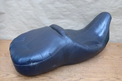 07 Harley Davidson Ultra Classic Touring FLHTCUI ASIENTO CON OPCIÓN DE MONTAJE DE RESPALDO Foto 1 de 4