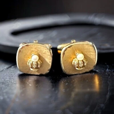 Vtg Swank Gold Tone Square Crown & White Genuine 3.9mm Pearls Cufflinks 0.75” - Image 1 of 4
