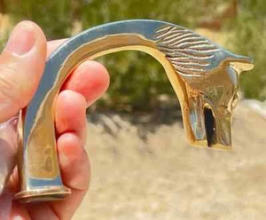 Bastone da passeggio in ottone a forma di testa di lupo fatto a mano - Foto 1 di 8