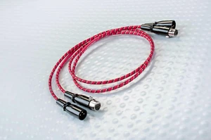 DH Labs Revelation XLR Audio Interconnects 0.5 meter Pair - Picture 1 of 2