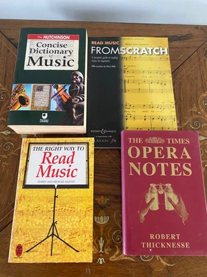 Read Music , Opera Notes & Music Dictionary Book Bundle x 4 - Image 1 of 2