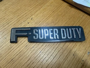92-96 FORD F Superduty Super Duty Truck FENDER EMBLEM OEM 1992-1996 - Bild 1 von 5