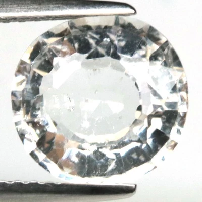 Morganita blanca sin calentar Brasil ovalada 2,55 quilates Foto 1 de 4