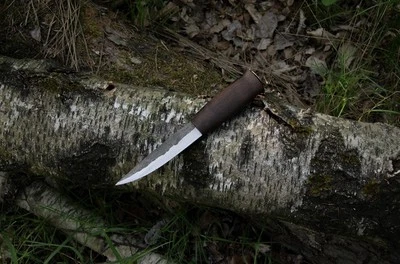 手工锻造Puukko刀9.5英尺大马士革刀片木制手柄生存工具 — 第 1/4 张图片