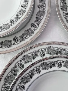 Set of Four (4) Mikasa Wisteria Rimmed Soup Bowls 2625538 - Picture 1 of 2