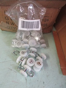 BAG OF 20 Nylon Wheel Curtain Hooks  Industrial Track (QTY20) LB24 - Picture 1 of 3