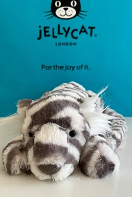 AUTHENTIC‼️Jellycat SACHA SNOW TIGER - Little 11" - BNWT & Bag - SOLD OUT - Image 1 of 4