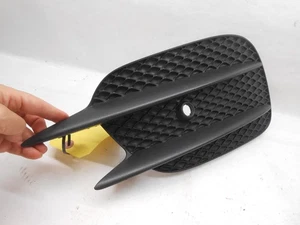 17-20 Mercedes E-Class Sport Left Sde Fog Grill A2138856700 / 2138856700 GH0454 - Picture 1 of 5