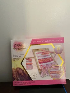CRAFT FORWARD DIY WOOD WEAVING LOOM KIT 8 YEARS OLD AND UP - Picture 1 of 13
