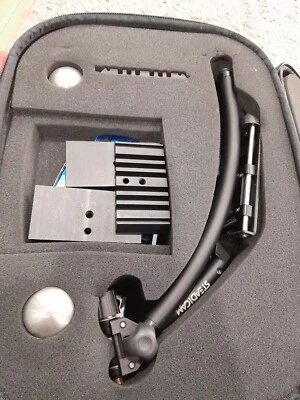 Steadicam Merlin DSLR stabiliser with case and spares - Image 1 of 4