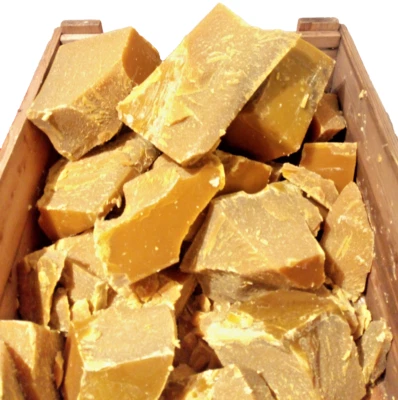 BEESWAX - 5 KG / 11 LB - RAW NATURAL ORGANIC FROM SWEDEN - Image 1 of 2