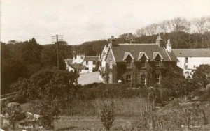 ECHTE FOTOGRAFISCHE POSTKARTE VON BRIDGEND, ISLE OF ISLAY, ARGYLLSHIRE, SCHOTTLAND - Bild 1 von 2