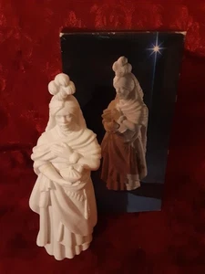 Avon Nativity Collectibles - The Magi Kaspar - Repaired - Picture 1 of 9