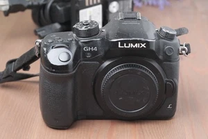 Panasonic Lumix DMC GH4 Professional 4K Mirrorless Camera DMC-GH4-K - Picture 1 of 9