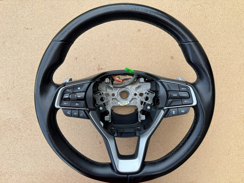 2018-2022 HONDA ACCORD STEERING WHEEL W/ RADIO & CRUISE CONTROL SWITCHES OEM - Image 1 of 4