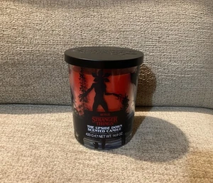 Netflix Stranger Things The Upside Down Duftkerze - Bild 1 von 7