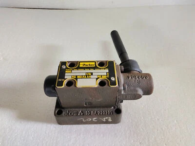Parker D1VL4NN Direct Operate Directional Control Hydraulic Valve - Image 1 of 4