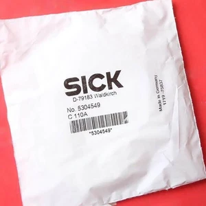1PCS NEW For SICK C110A Sensor Accessories Reflector 5304549 Replacement - Afbeelding 1 van 2