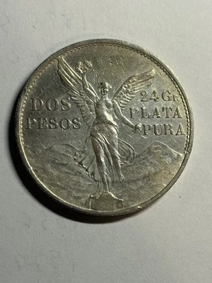 Moneda dura de 2 pesos de plata del centenario de la independencia de México 1921 Foto 1 de 4