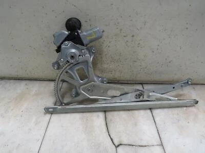 Regulador puerta delantera izquierda TOYOTA PRIUS 12 13 14 15 16 17 18 19 20 21 22 Foto 1 de 2