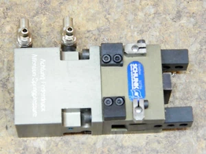 SCHUNK GWB44 Pneumatic Angular Gripper - Picture 1 of 13