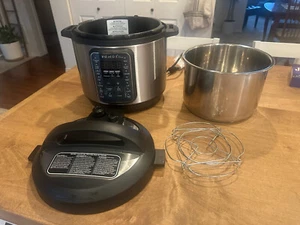 Instant Pot Duo Gourmet 60 6 Quart 7-in-1 Pressure Cooker | Free Shipping! - Picture 1 of 1