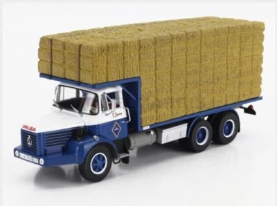 EDICOLA SACAYAUESCOLL023 BERLIET - GPS12 TRUCK TRASPORTO FIENO 3-ASSI 1968 - BLU - Immagine 1 di 2