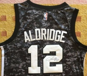 LaMarcus Aldridge Signed Autograph San Antonio Spurs Jersey NBA Texas - Picture 1 of 4