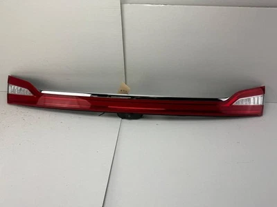 Lincoln MKX 2016-2018 OEM central con luz trasera LED Foto 1 de 4