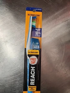 Cepillo de dientes REACH Ultra Clean ergonómico mango ligero cerdas de hilo dental medio - Imagen 1 de 2