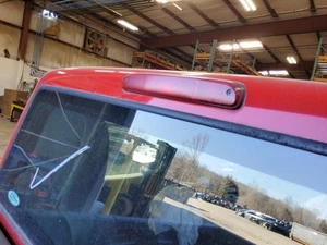 Luz de freno de montaje alto central usada se adapta a: Ford Ranger 2004 grado A - Imagen 1 de 24