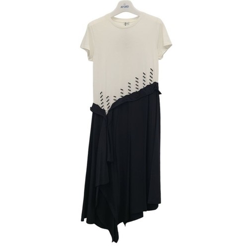 Abito T shirt asimmetrico Loewe inutilizzato ETA101738 116343742