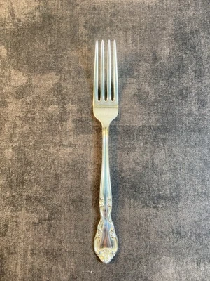 American Classics by Easterling Sterling Silver 7 1/4”  Fork, Set of 1 - Image 1 of 3