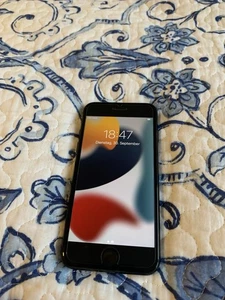 iPhone 7 - Bild 1 von 8