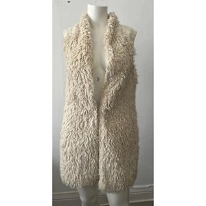 Anthropologie XS Daisy Jones theme boho cream festival sleeveless fuzzy vest - Picture 1 of 10