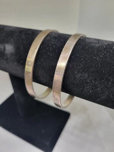 Unisex Flat Stock 9'' Round Wrist Bracelets (2) - Picture 1 of 3